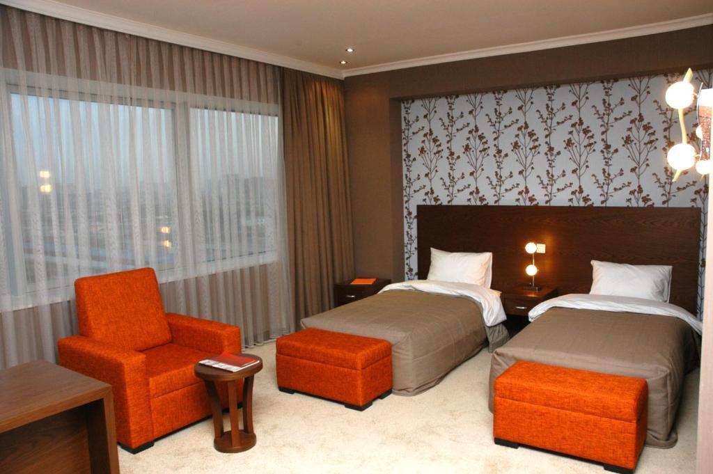 Caspian Business Hotel & Spa Baku Room photo